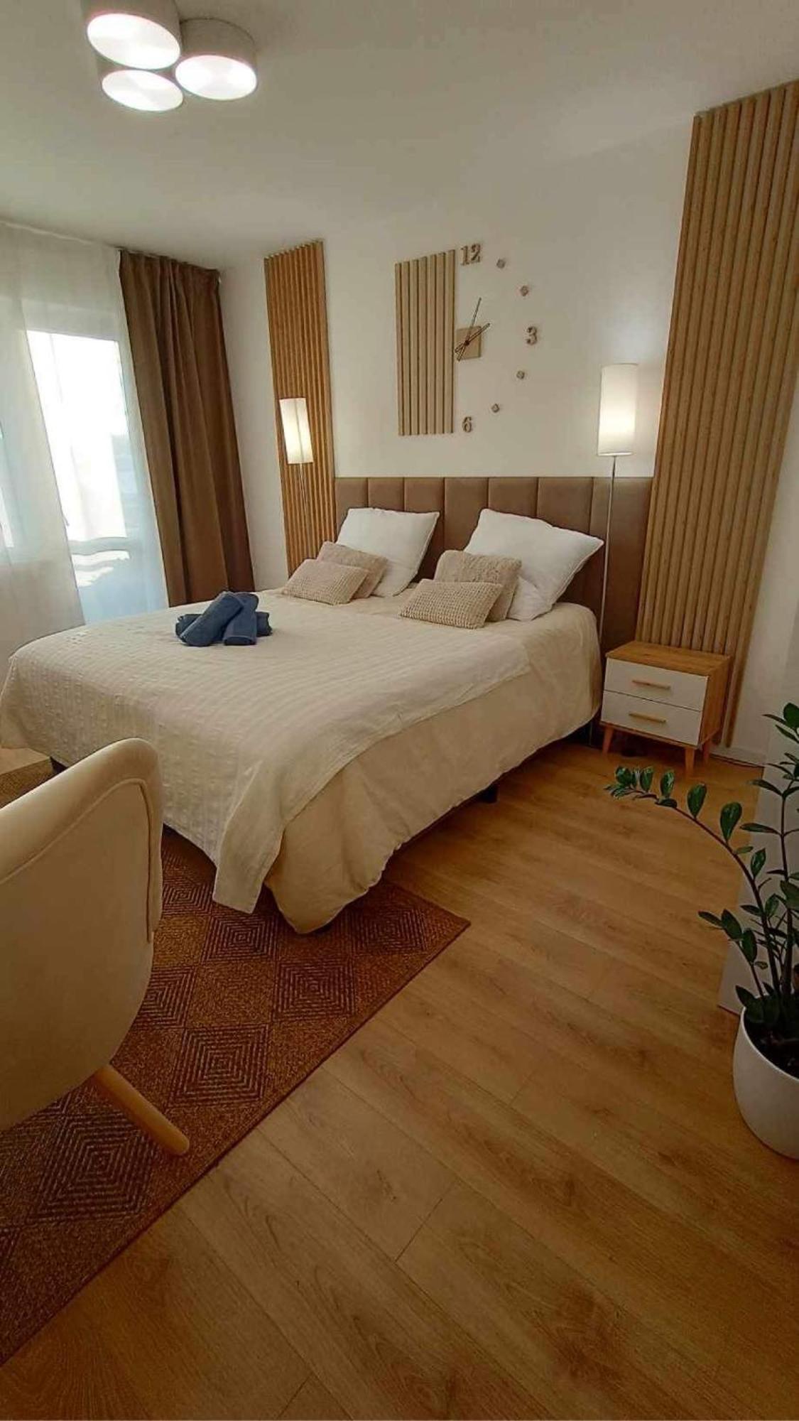 Appartement Apartament Podgorna 19 à Stary Toruń Extérieur photo