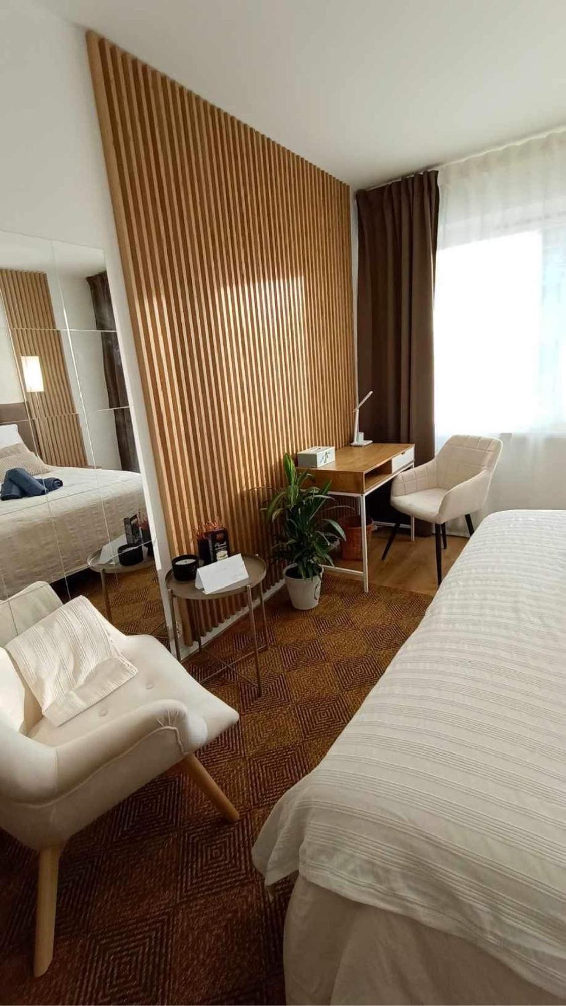 Appartement Apartament Podgorna 19 à Stary Toruń Extérieur photo